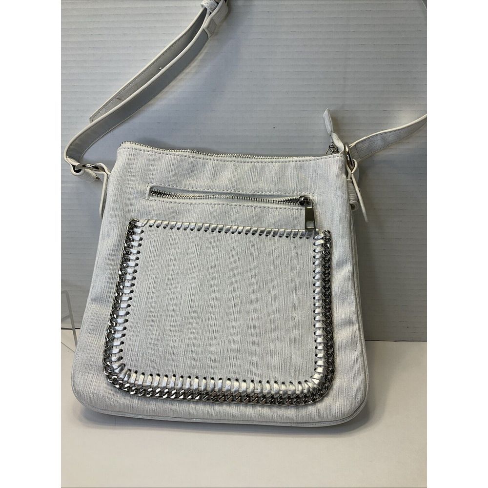 SONDRA ROBERTS SQUARED White Leather Crossbody Purse‎ Chain Accent